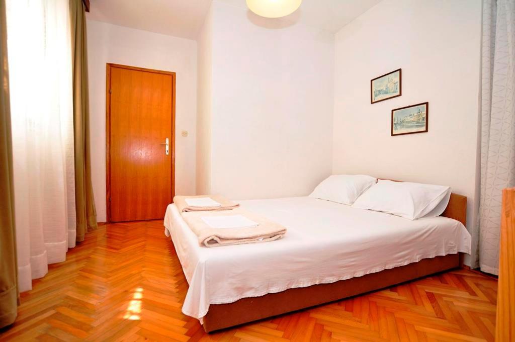 Apartmani More Drvenik  Exterior foto